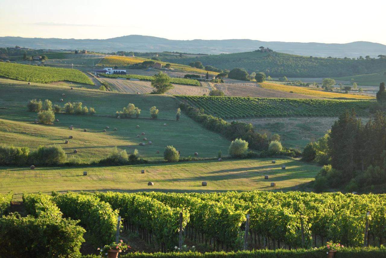 Villa La Valiana - Full Estate In Montepulciano - Heated Pool 瓦里亚诺 外观 照片