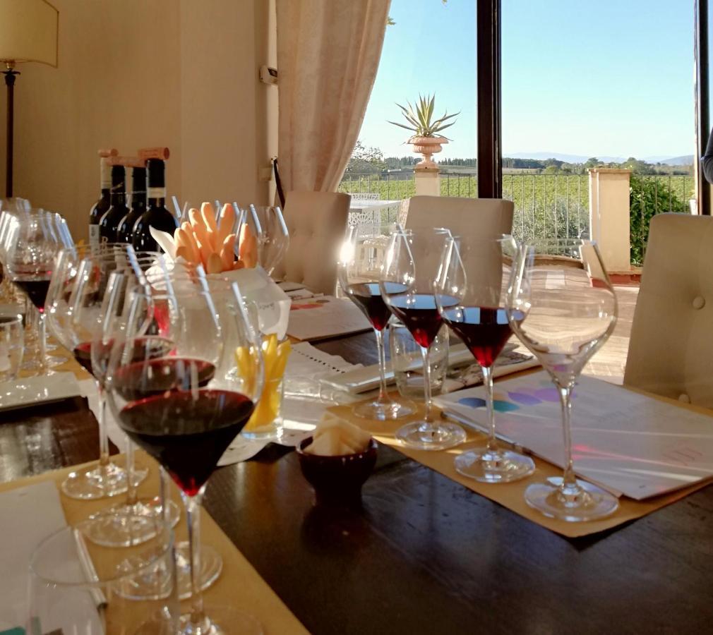 Villa La Valiana - Full Estate In Montepulciano - Heated Pool 瓦里亚诺 外观 照片
