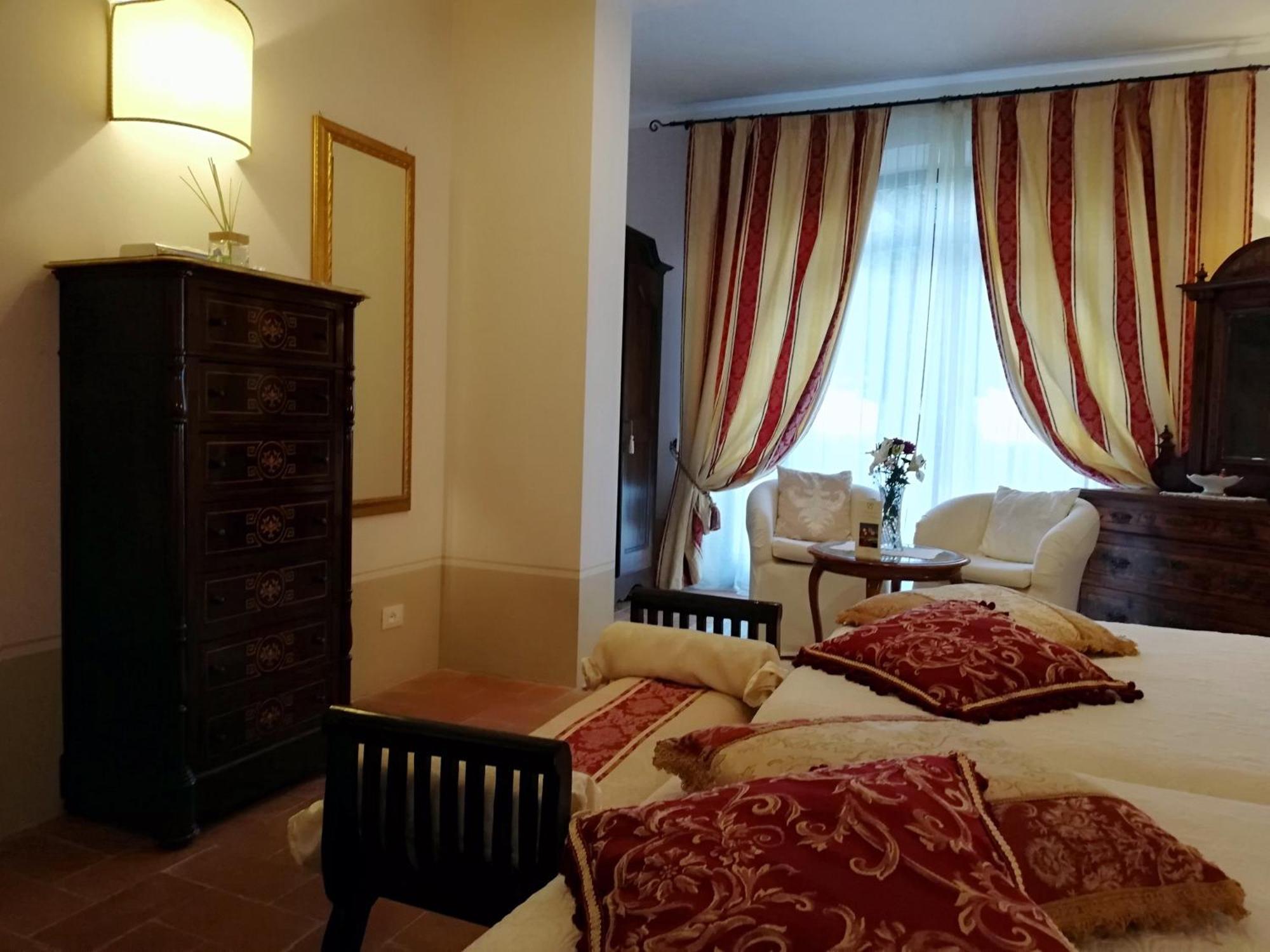 Villa La Valiana - Full Estate In Montepulciano - Heated Pool 瓦里亚诺 客房 照片